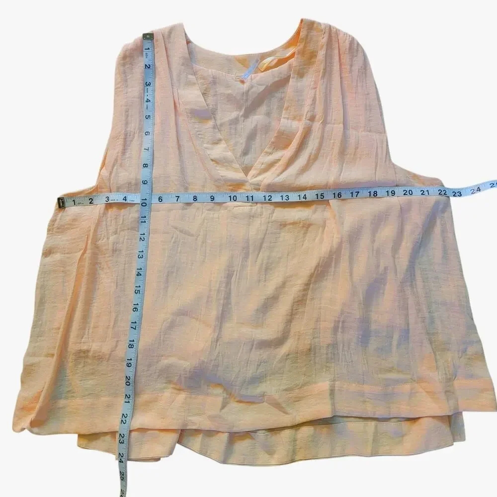 Free People Darcy Cap V-Neck Pearl Sleeveless Blouse Size Medium